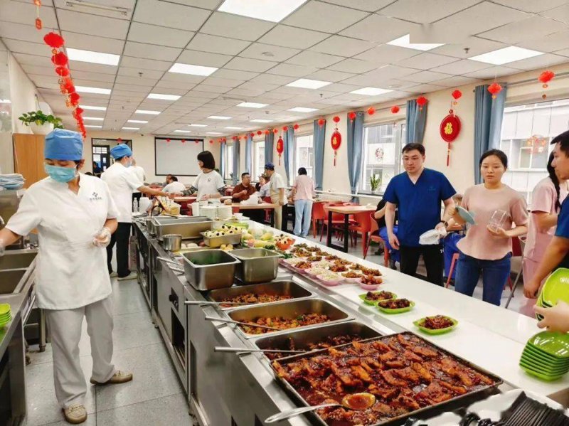餐饮业如何应对人才短缺?——一场行业深度研究